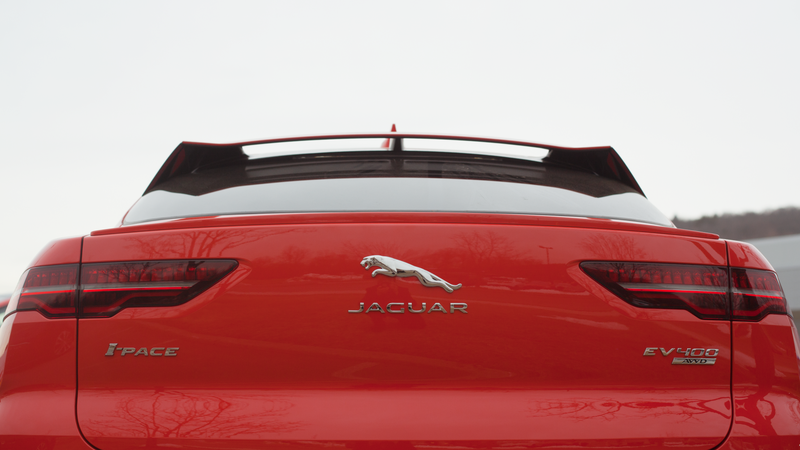 Illustration for article titled Here's Why The Electric Jaguar I-Pace Still Has A Functional Front Grille